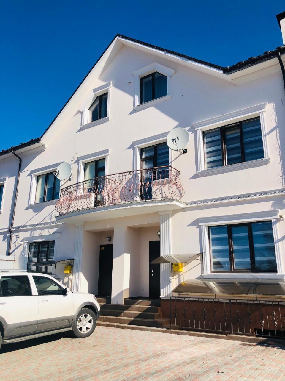 Chayka Home Hotel Chayki  Buitenkant foto
